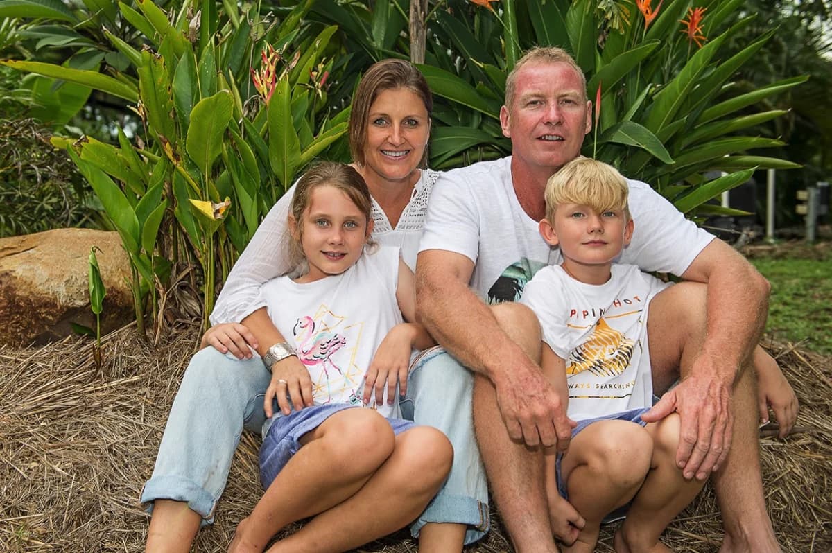 Family portrait session in Darwin — Sandla Studios